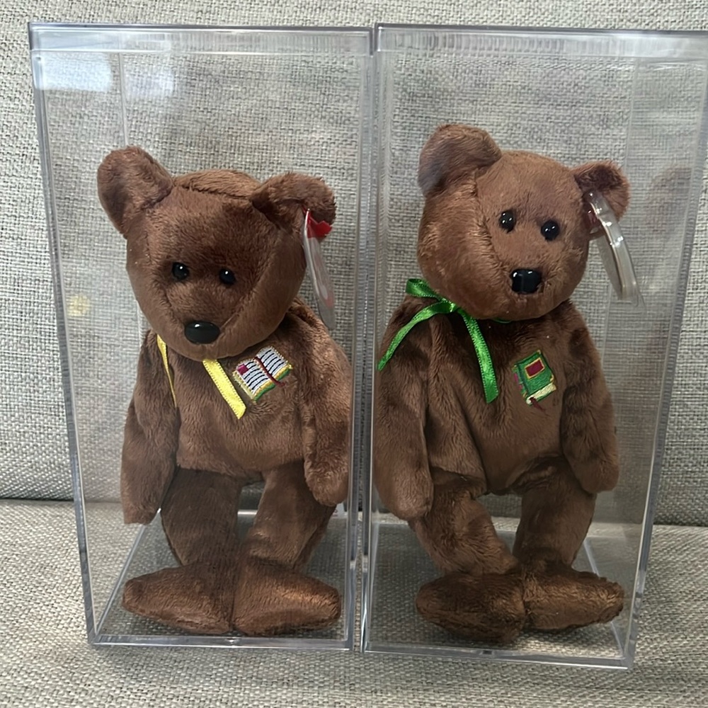 TY BEANIE BABY “WILLIAM”